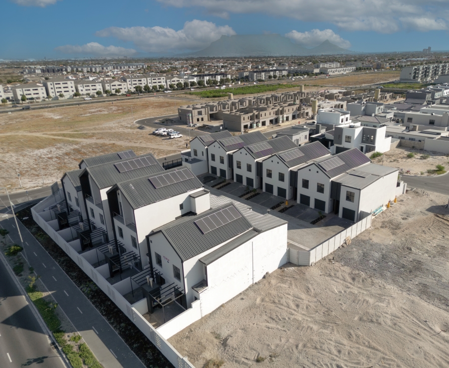 2 Bedroom Property for Sale in Sandown Western Cape
